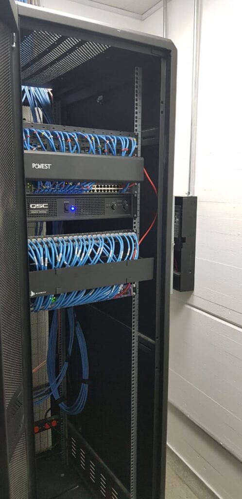 701d7eb0-4dcc-470b-aa35-d2148c270b25